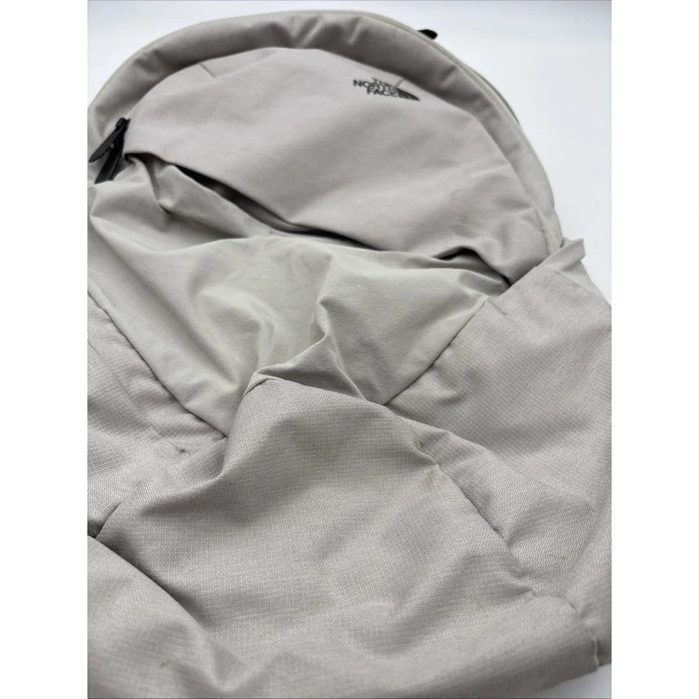 The North Face Women's Isabella Backpack-Gray